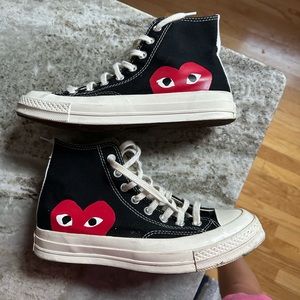Comme des Garçons PLAY x Converse high tops size 9